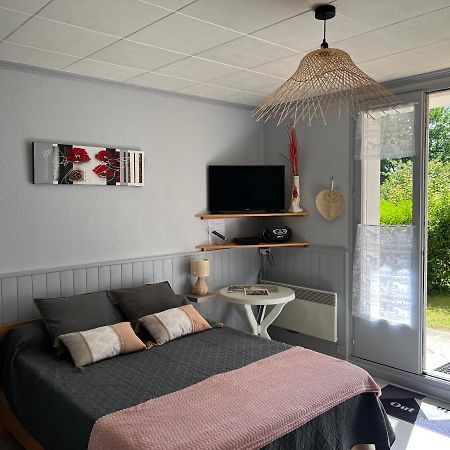 Aux Hameaux Des Thermes Apartman Bagnoles de l'Orne Normandie Kültér fotó