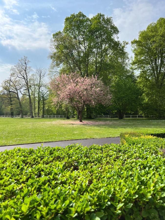Aux Hameaux Des Thermes Apartman Bagnoles de l'Orne Normandie Kültér fotó