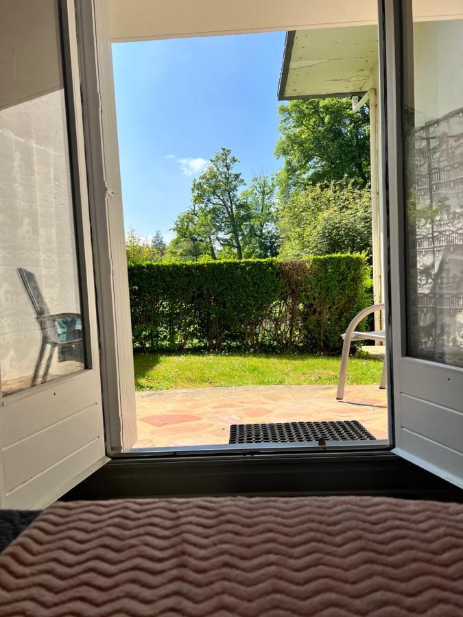 Aux Hameaux Des Thermes Apartman Bagnoles de l'Orne Normandie Kültér fotó