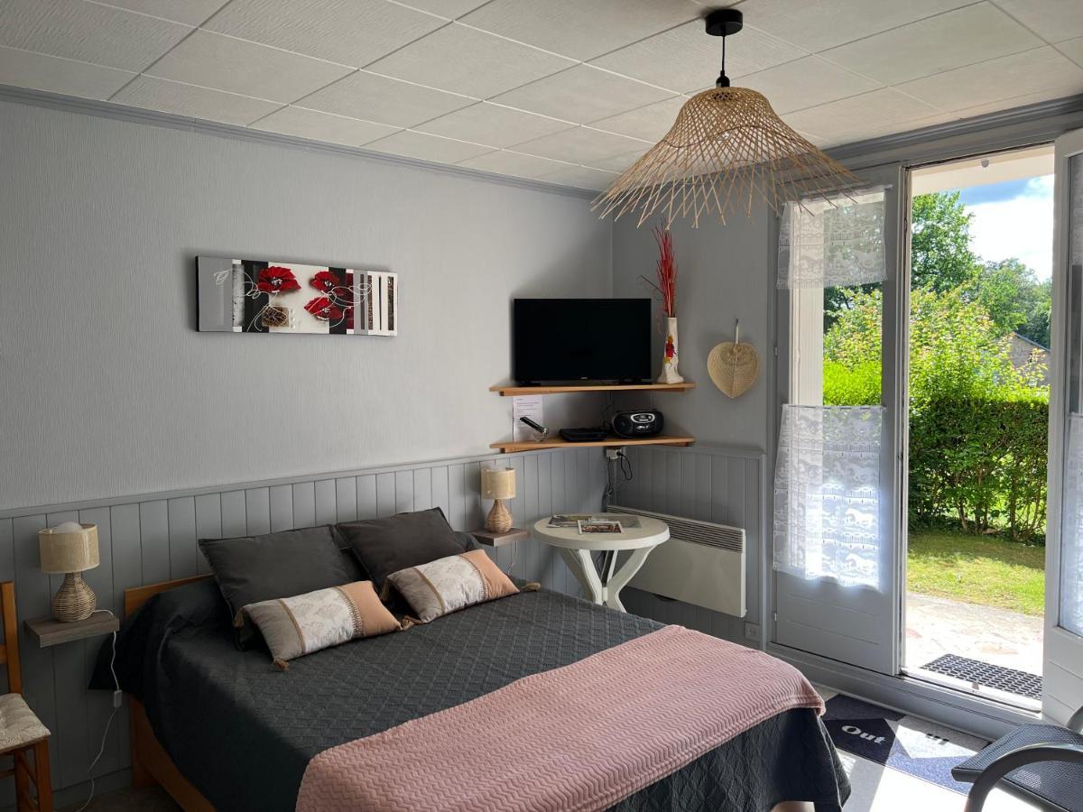 Aux Hameaux Des Thermes Apartman Bagnoles de l'Orne Normandie Kültér fotó